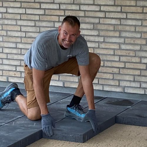 Brolægning og flisebelægning tilbydes i Hillerød og resten af Nordsjælland